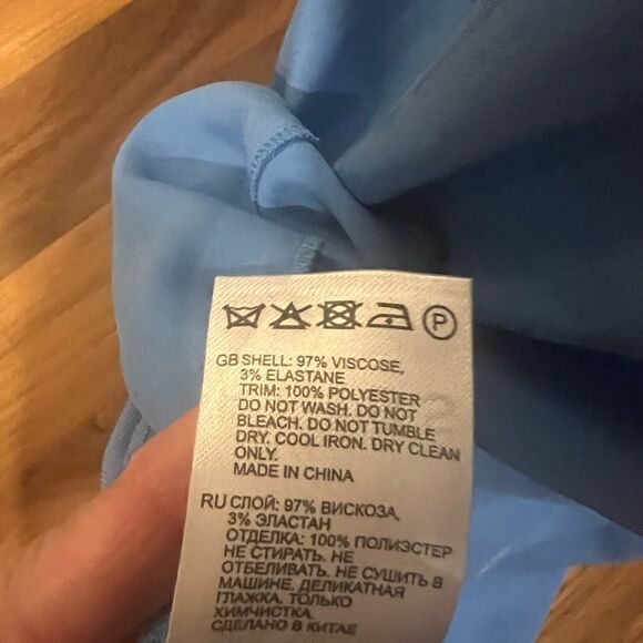 Reiss Eleni flutter sleeve dress size 2 - Picture 16 of 16